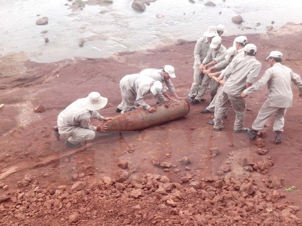 Việt Nam mong muốn Mỹ đẩy mạnh hỗ trợ xử lý ô nhiễm bom mìn