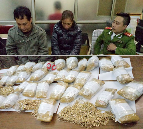 Bắt nh&oacute;m đối tượng bu&ocirc;n lậu gần 34 kg v&agrave;ng từ Trung Quốc
