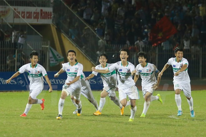 Lịch trực tiếp V-League 2015 vòng 1: Tâm điểm Hoàng Anh Gia Lai