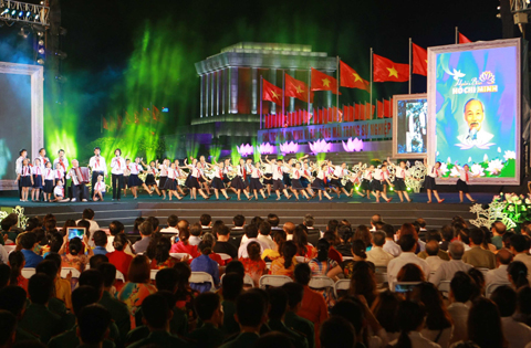 &ldquo;Ho&agrave;i b&atilde;o Hồ Ch&iacute; Minh&rdquo;-Sống động k&yacute; ức về B&aacute;c Hồ