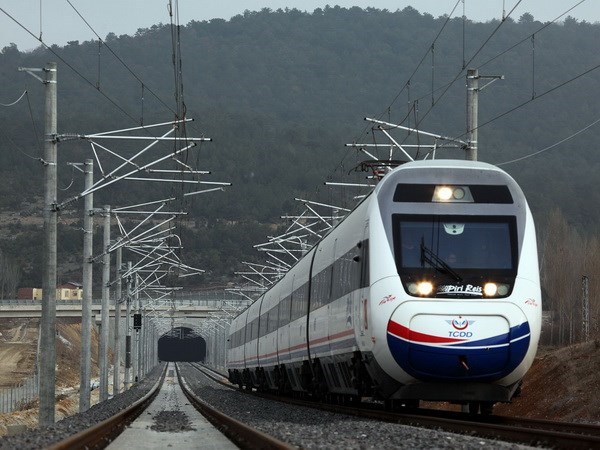 Đường sắt cao tốc: Không nghiên cứu, chờ 10-15 năm thì có thể chậm