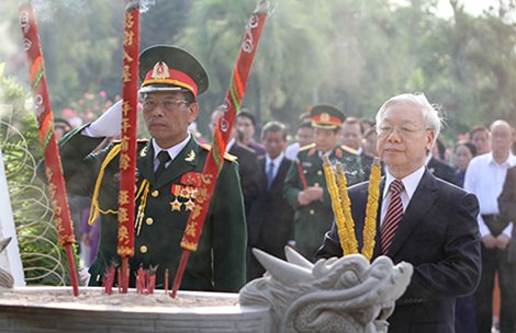 Chiến thắng 30-4 m&atilde;i l&agrave; mốc son trong lịch sử