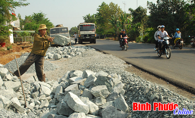 Ban Thường vụ thị ủy B&igrave;nh Long đặc biệt quan t&acirc;m c&ocirc;ng t&aacute;c chuẩn bị nh&acirc;n sự đại hội đảng