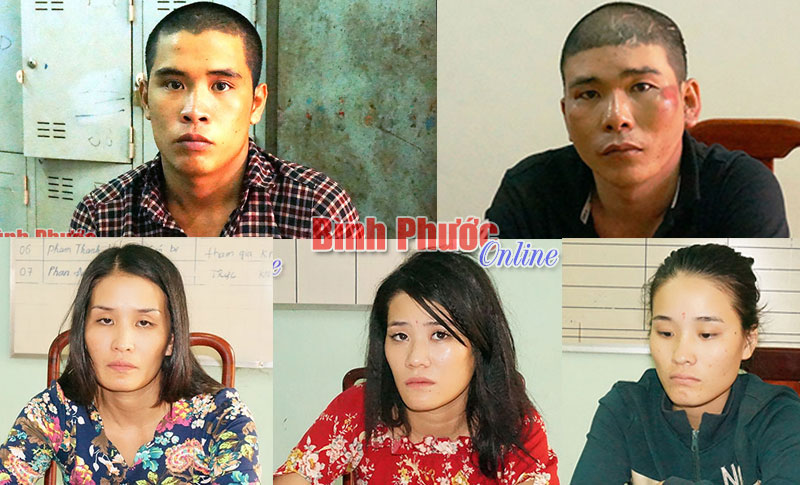 Nh&oacute;m &ldquo;nữ qu&aacute;i&rdquo; cưỡng đoạt tiền của người &ldquo;ham vui&rdquo;