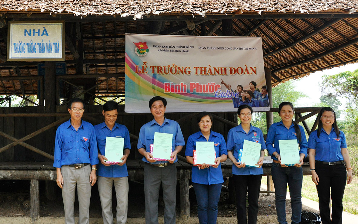 Về nguồn Tà Thiết và cảm xúc của tuổi trẻ