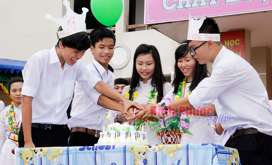 Choáng với lối sống buông thả của lứa tuổi học trò
