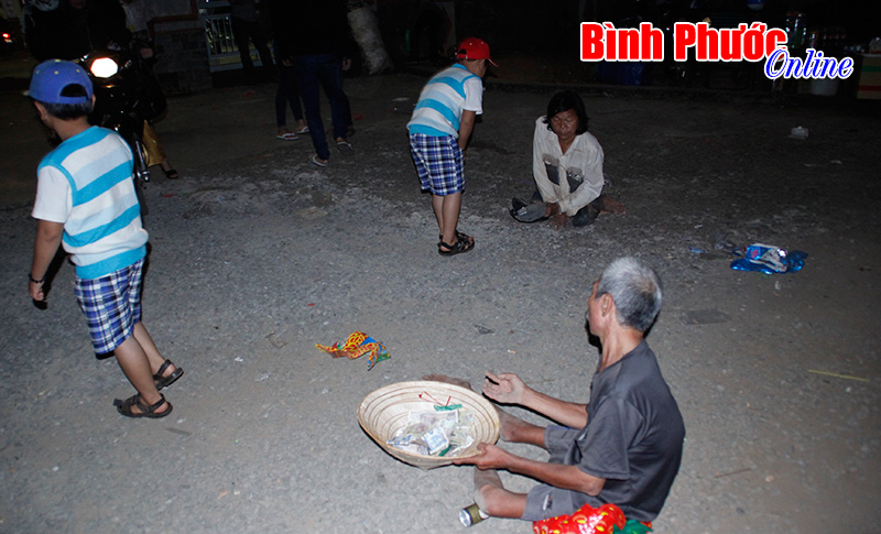 Đừng l&agrave;m xấu h&igrave;nh ảnh t&igrave;nh mẫu tử