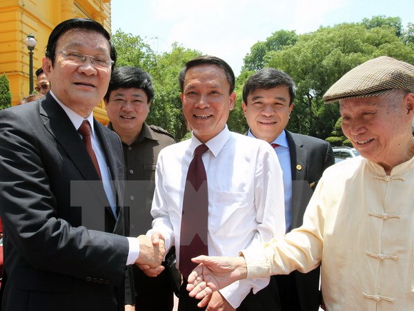 Chủ tịch nước Trương Tấn Sang gặp mặt đại diện c&aacute;c cơ quan b&aacute;o ch&iacute;