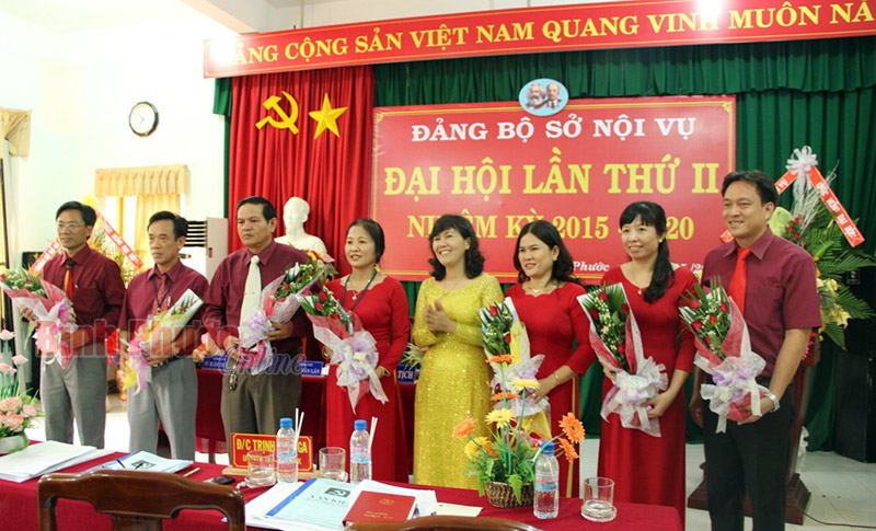 Đại hội Đảng bộ Sở Nội vụ, C&ocirc;ng an huyện Lộc Ninh, phường T&acirc;n Ph&uacute;, thị trấn T&acirc;n Ph&uacute; v&agrave; Chi bộ Bảo hiểm X&atilde; hội tỉnh