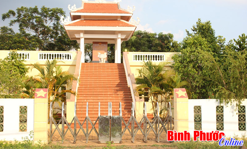 Di t&iacute;ch lịch sử Hồ Cầu Trắng