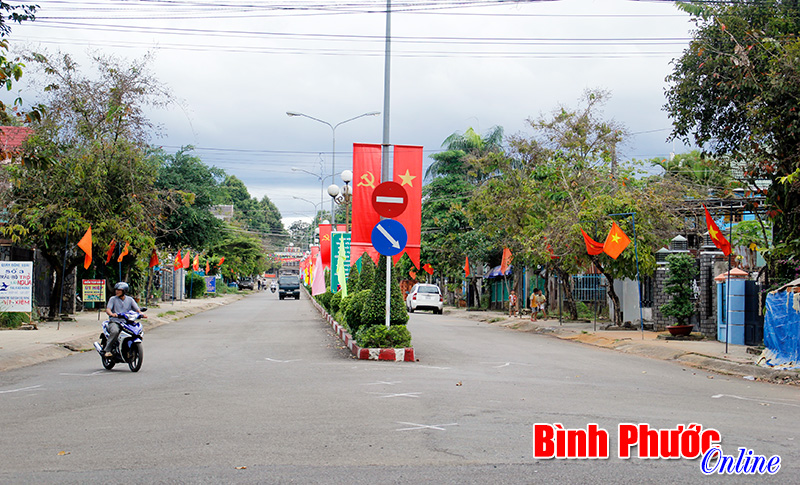 Đức Phong: B&oacute;ng d&aacute;ng của một thị trấn hiện đại