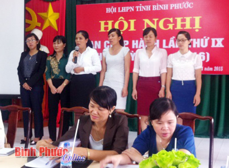 B&agrave; Nguyễn Thị Xu&acirc;n H&ograve;a được bầu l&agrave;m Chủ tịch Hội LHPN tỉnh