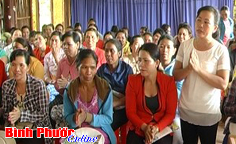 Giao lưu các câu lạc bộ giữa phụ nữ người Kinh với đồng bào dân tộc thiểu số