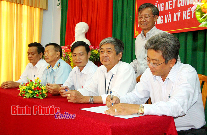 Cụm thi đua số 4 tiếp tục đẩy mạnh học tập v&agrave; l&agrave;m theo B&aacute;c