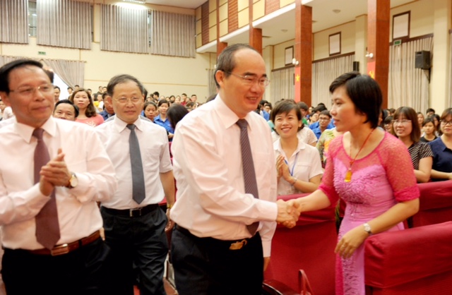 Đất nước cần những người l&agrave;m b&aacute;o