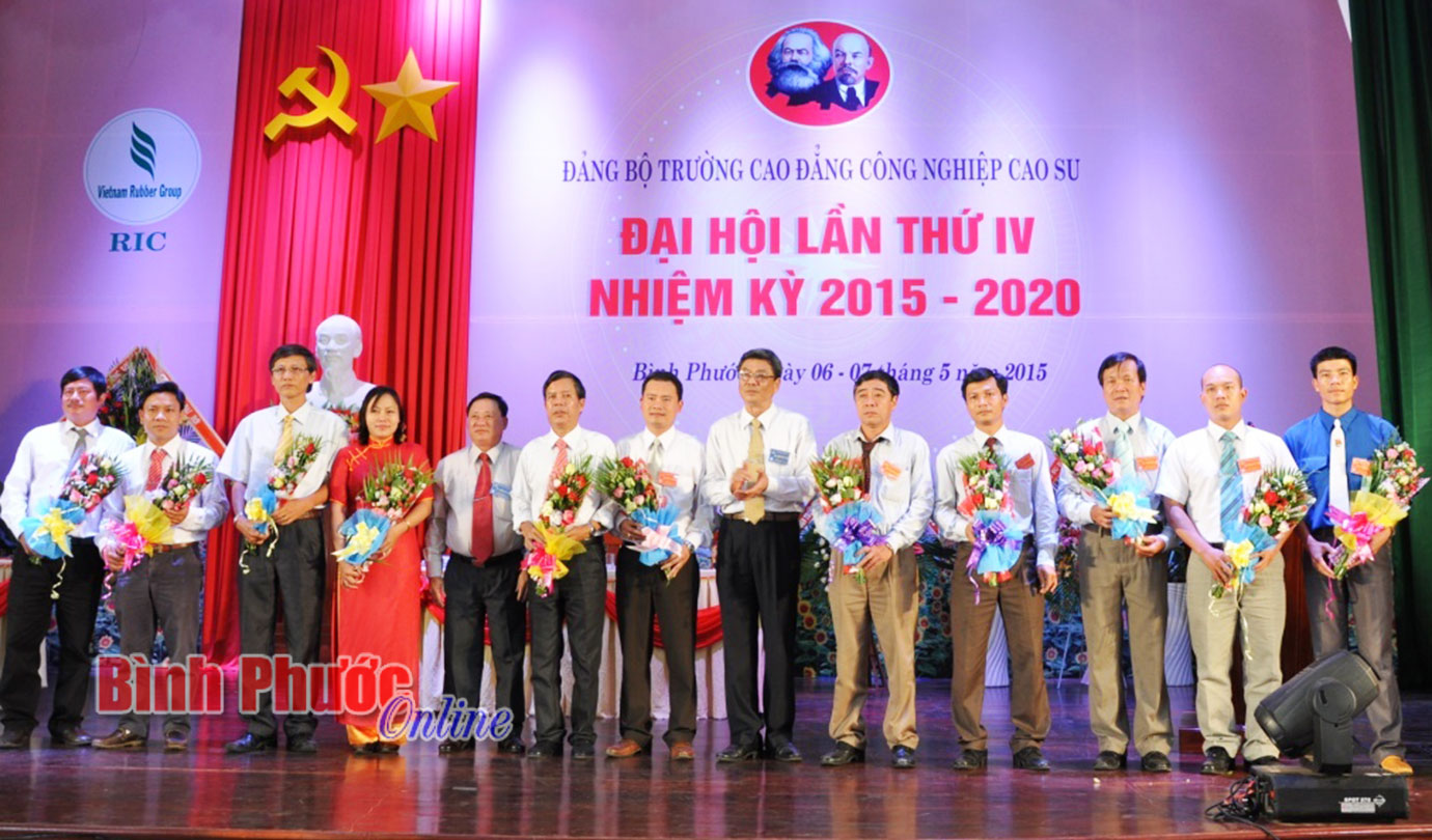 Đại hội Đảng bộ Trường cao đẳng C&ocirc;ng nghiệp cao su v&agrave; 2 x&atilde; Lộc Hưng, Ph&uacute; Sơn