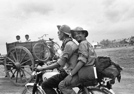 &ldquo;Vẽ bản đồ kh&ocirc;ng kịp bước qu&acirc;n đi!&rdquo;