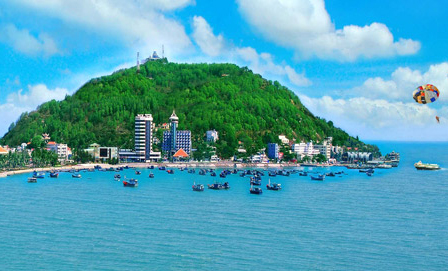 X&atilde; đảo Long Sơn - &ldquo;con rồng xanh&rdquo; của Vũng T&agrave;u