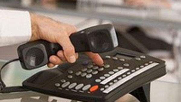 Cảnh gi&aacute;c với c&aacute;c loại tội phạm lừa đảo qua điện thoại