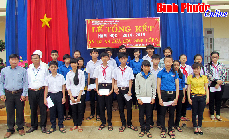 Năm học 2014-2015: Trường THCS Phan Bội Châu có 153 giải thưởng