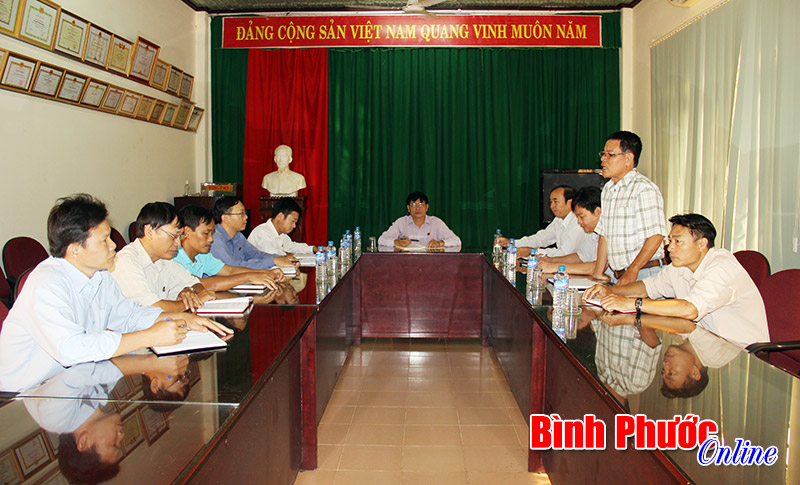 N&ocirc;ng trường 9: Giữ vững danh hiệu đảng bộ trong sạch vững mạnh