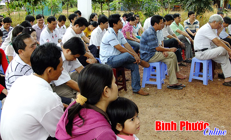 Ph&aacute;t huy vai tr&ograve;, tr&aacute;ch nhiệm của đảng vi&ecirc;n nơi cư tr&uacute;