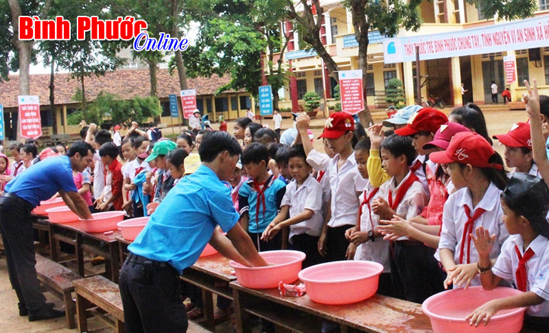 Tập trung định hướng nghề nghiệp và tạo việc làm cho hội viên, thanh niên