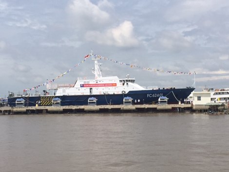 Hạ thủy t&agrave;u tuần tra kết hợp t&igrave;m kiếm cứu nạn xa bờ hiện đại