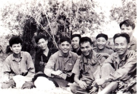 Lắng s&acirc;u t&igrave;nh đồng ch&iacute;, tấm l&ograve;ng nh&acirc;n &aacute;i, bao dung