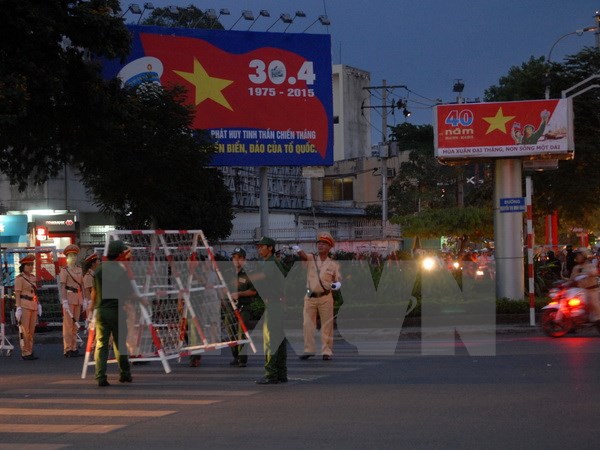 Tổng duyệt m&iacute;ttinh, diễu binh kỷ niệm 40 năm Ng&agrave;y thống nhất