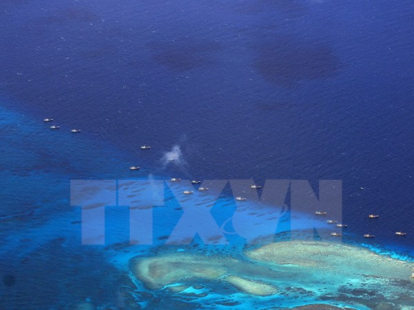 Máy bay Mỹ vẫn giữ khoảng cách với các đảo nhân tạo ở Biển Đông