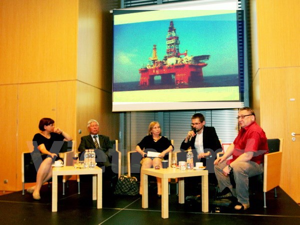 Tọa đ&agrave;m về Biển Đ&ocirc;ng: L&ecirc;n &aacute;n h&agrave;nh động sai tr&aacute;i của Trung Quốc