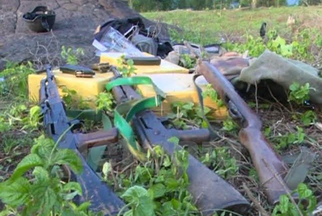 C&ocirc;ng an đấu s&uacute;ng với 28 t&ecirc;n tội phạm, thu 160 b&aacute;nh heroin