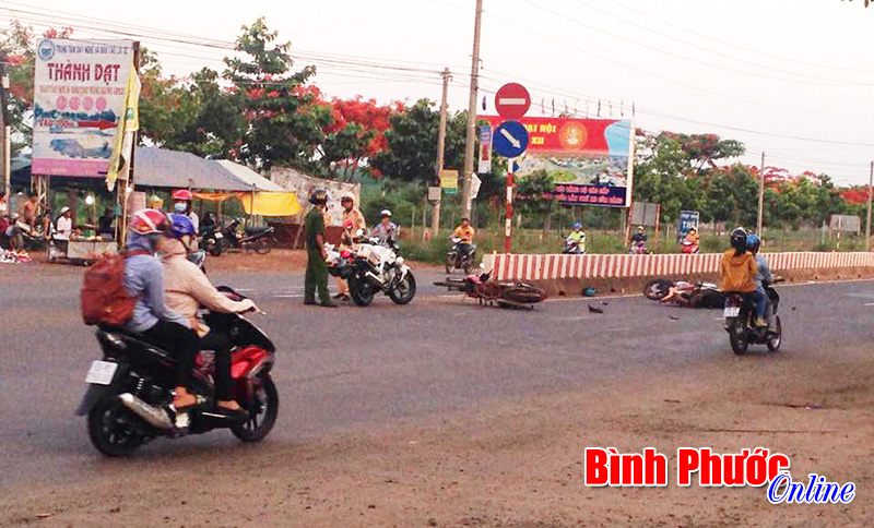 Xỉn rượu, né c&ocirc;ng an g&acirc;y tai nạn