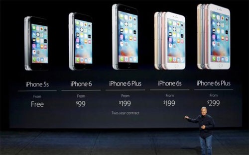 Apple ra mắt iPhone 6s, giá cổ phiếu sụt mạnh