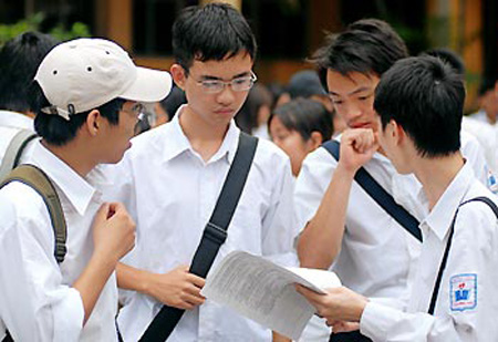 Đậu đại học... nhưng trượt tốt nghiệp: Phải chấp nhận