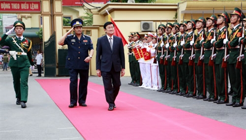 Cảnh s&aacute;t biển Việt Nam đ&oacute;n nhận Danh hiệu Anh h&ugrave;ng LLVT nh&acirc;n d&acirc;n thời kỳ đổi mới