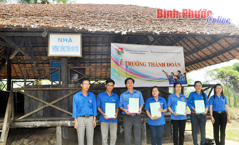 Làm thế nào để nâng cao hiệu quả giáo dục lịch sử Căn cứ Tà Thiết?