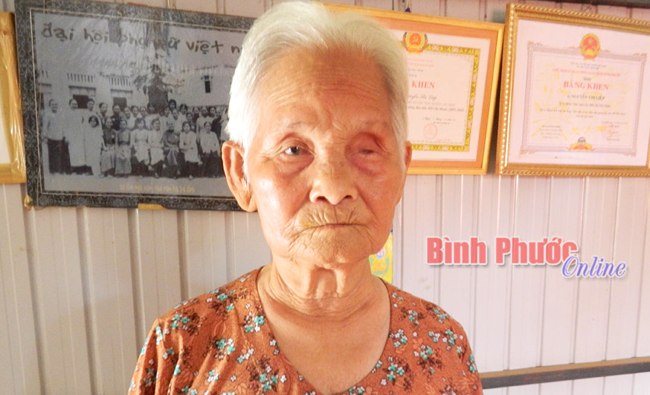 Nữ thương binh tiêu biểu