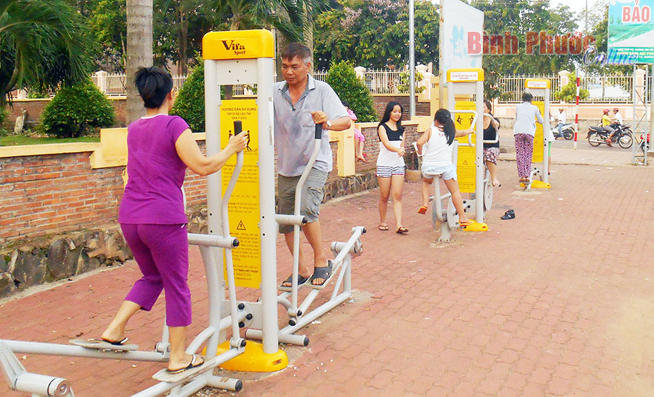 Thiết bị, dụng cụ thể thao ngoài trời - Mô hình cần nhân rộng