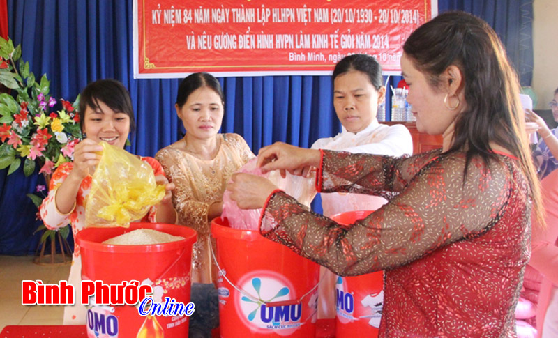 B&ugrave; Đăng hướng c&ocirc;ng t&aacute;c d&acirc;n vận về cơ sở