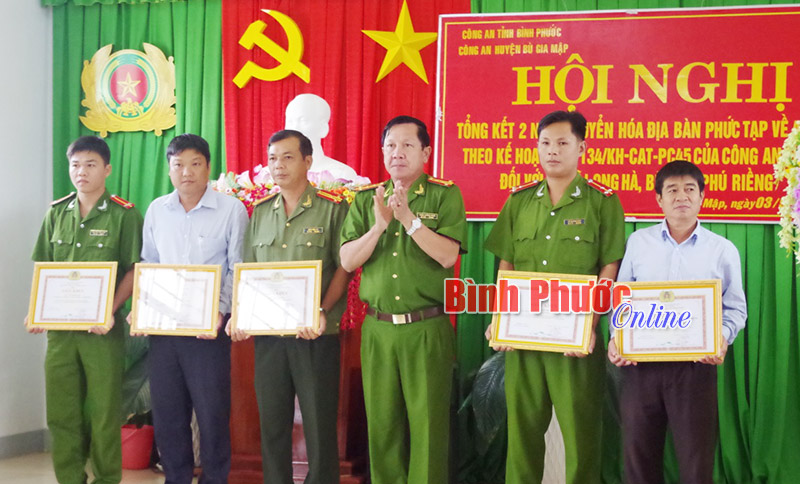C&ocirc;ng an tỉnh tổng kết 2 năm chuyển h&oacute;a địa b&agrave;n phức tạp