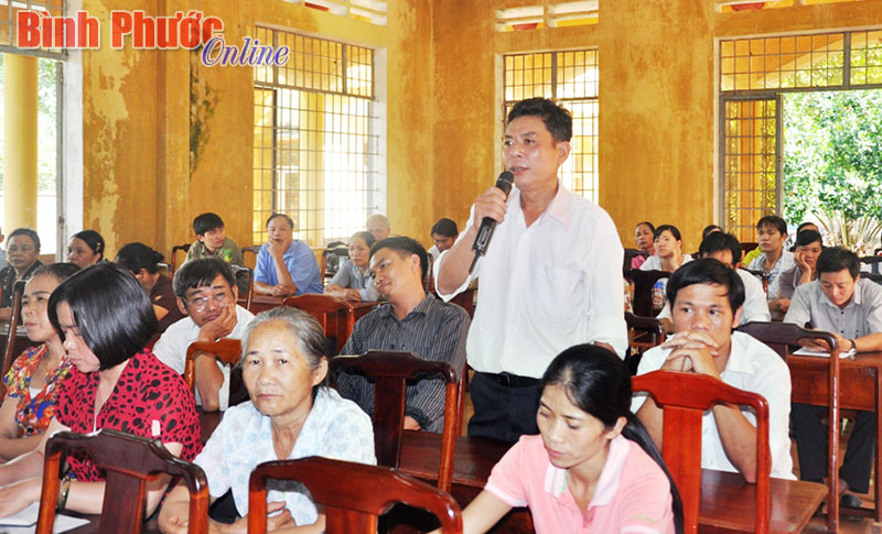 Đại biểu HĐND tỉnh tiếp x&uacute;c cử tri x&atilde; T&acirc;n H&ograve;a