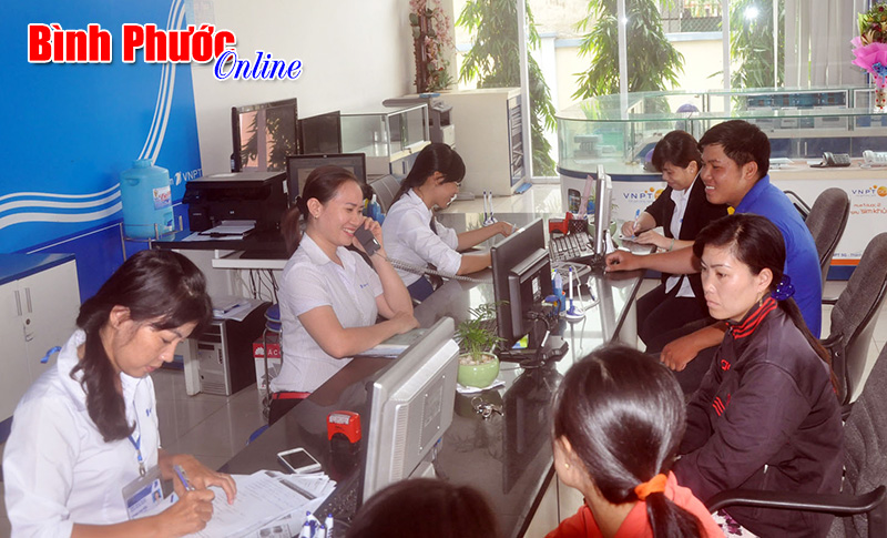 VNPT B&igrave;nh Phước ch&uacute; trọng ph&aacute;t triển đảng trong đội ngũ tr&iacute; thức trẻ