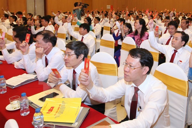 Bộ Ch&iacute;nh trị họp về chuẩn bị đại hội đảng bộ trực thuộc Trung ương