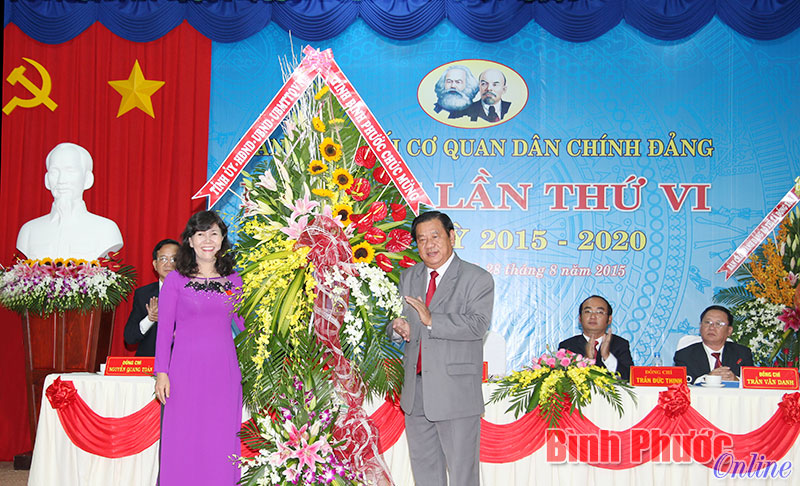 Đại hội đại biểu Đảng bộ Khối Cơ quan d&acirc;n ch&iacute;nh đảng