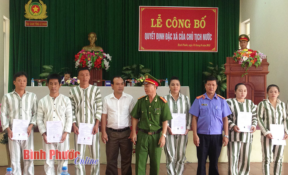 380 phạm nhân tại Trại giam Tống Lê Chân được đặc xá, tha tù trước thời hạn