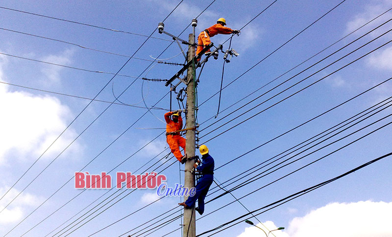 Tiền điện tăng, đâu là sự thật của vấn đề?