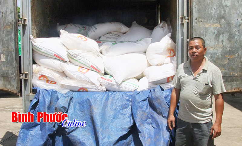 Đường c&aacute;t nhập lậu v&agrave; hệ lụy kh&oacute; lường