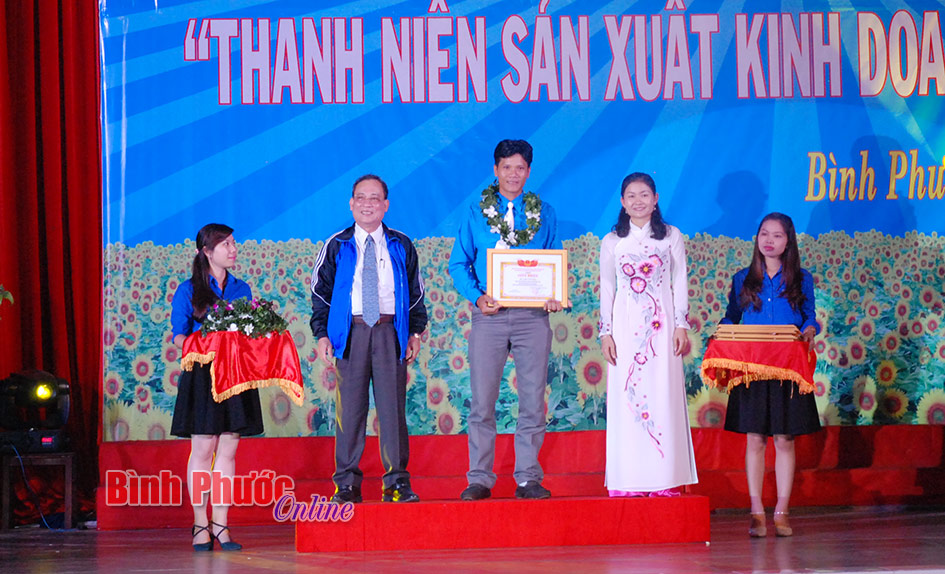 62 tập thể, cá nhân được tuyên dương “Thanh niên sản xuất, kinh doanh giỏi” 